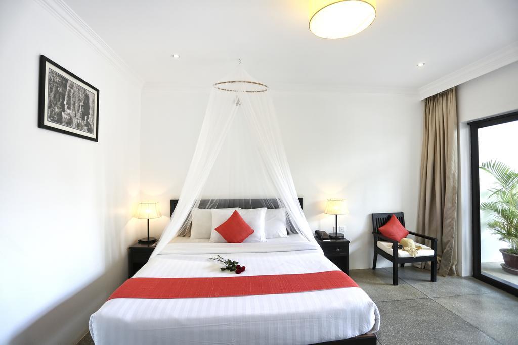 Kiri Boutique Hotel Сіємреап Екстер'єр фото